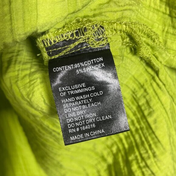 Calessa Women's 3/4 Bell Sleeve Lime Green Embroidered Floral Top Small! - Picture 5 of 6